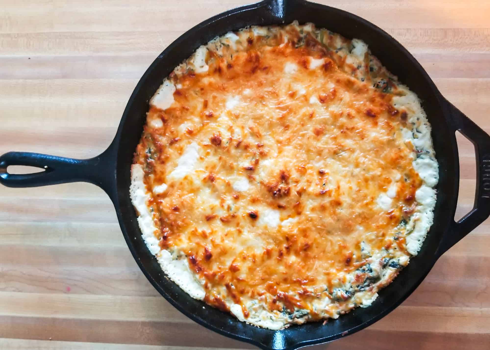Spicy Skillet Spinach Artichoke Dip
